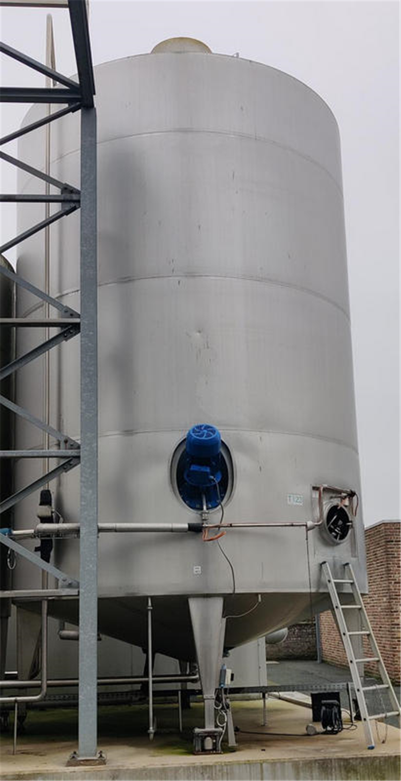 03.46.OL.06 - Gebrauchte mischbehälter