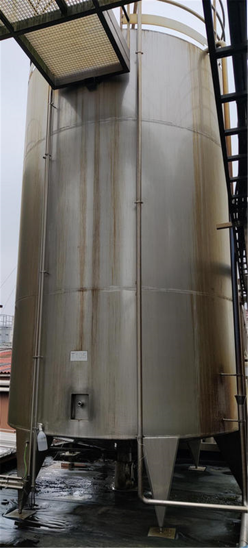 03.46.OL.35 - Gebrauchte mischbehälter